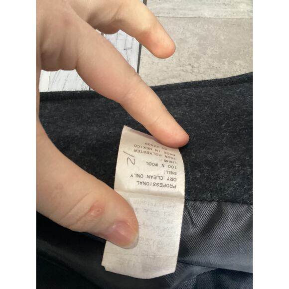 Stephanie Mathews Women's 100% Wool Gray Double Button Coat Jacket Sz 8P Petite - Picture 9 of 9